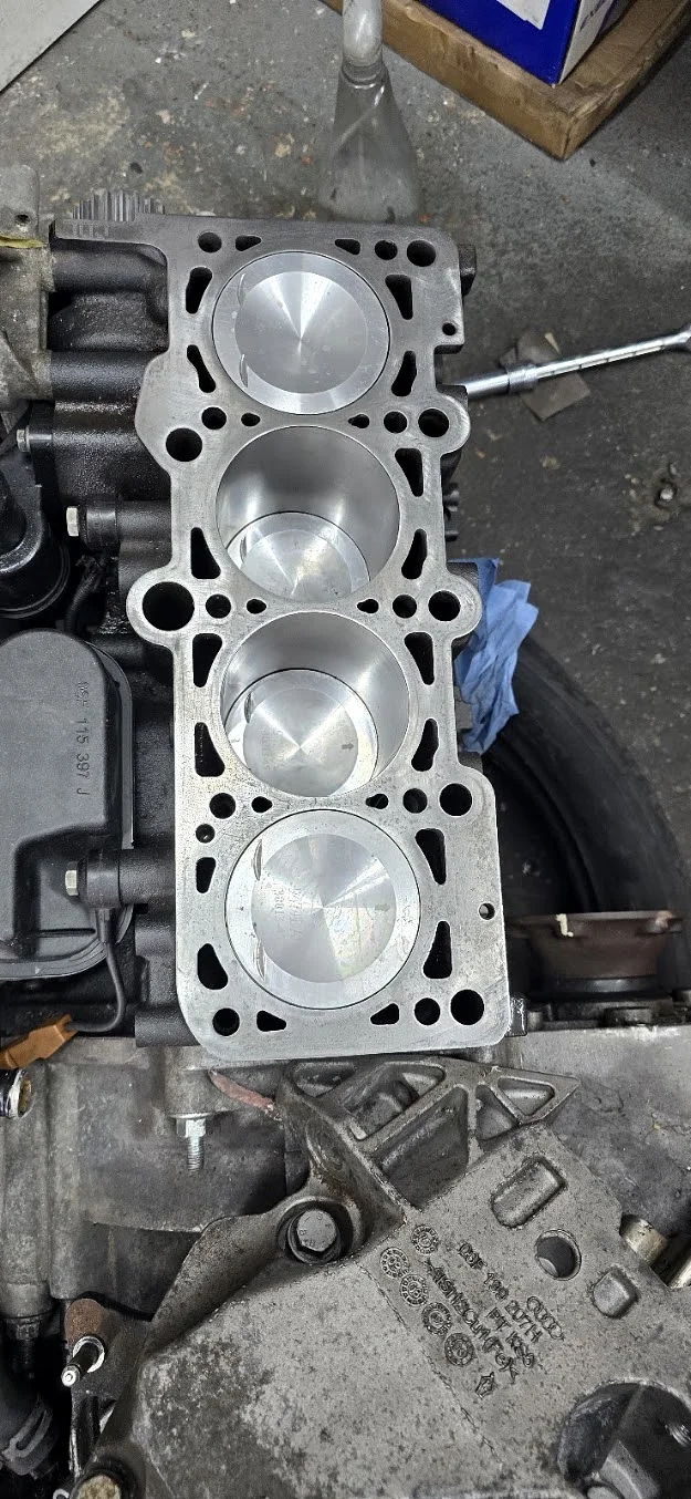 Block and pistons